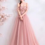 50 Gorgeous Prom Dresses You Need to See 07