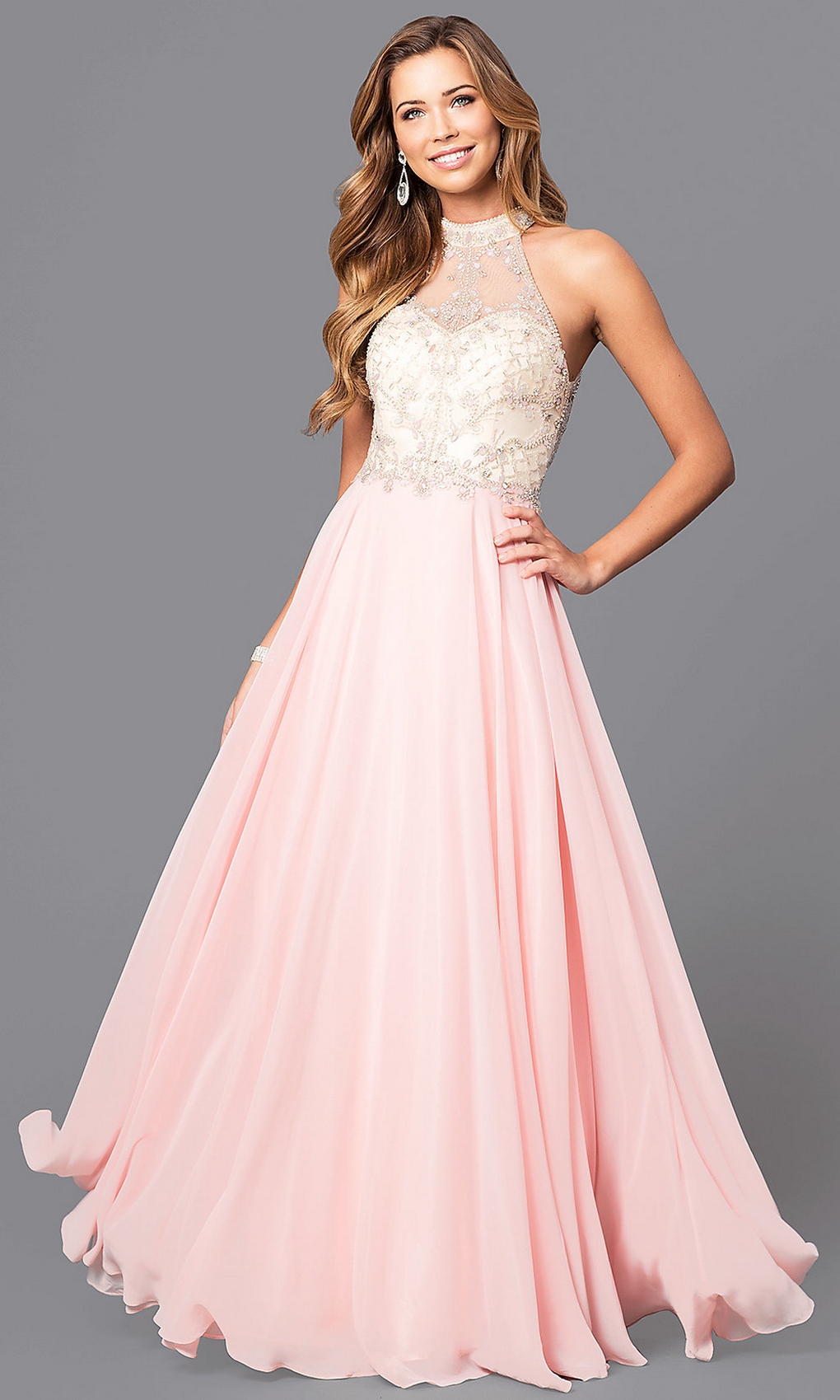 50 Gorgeous Prom Dresses You Need to See 15