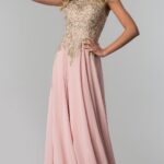 50 Gorgeous Prom Dresses You Need to See 26