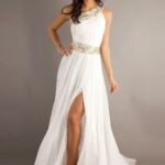 50 Gorgeous Prom Dresses You Need to See 28
