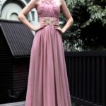 50 Gorgeous Prom Dresses You Need to See 30
