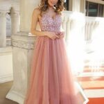 50 Gorgeous Prom Dresses You Need to See 32