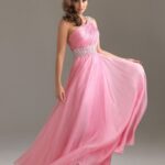 50 Gorgeous Prom Dresses You Need to See 38