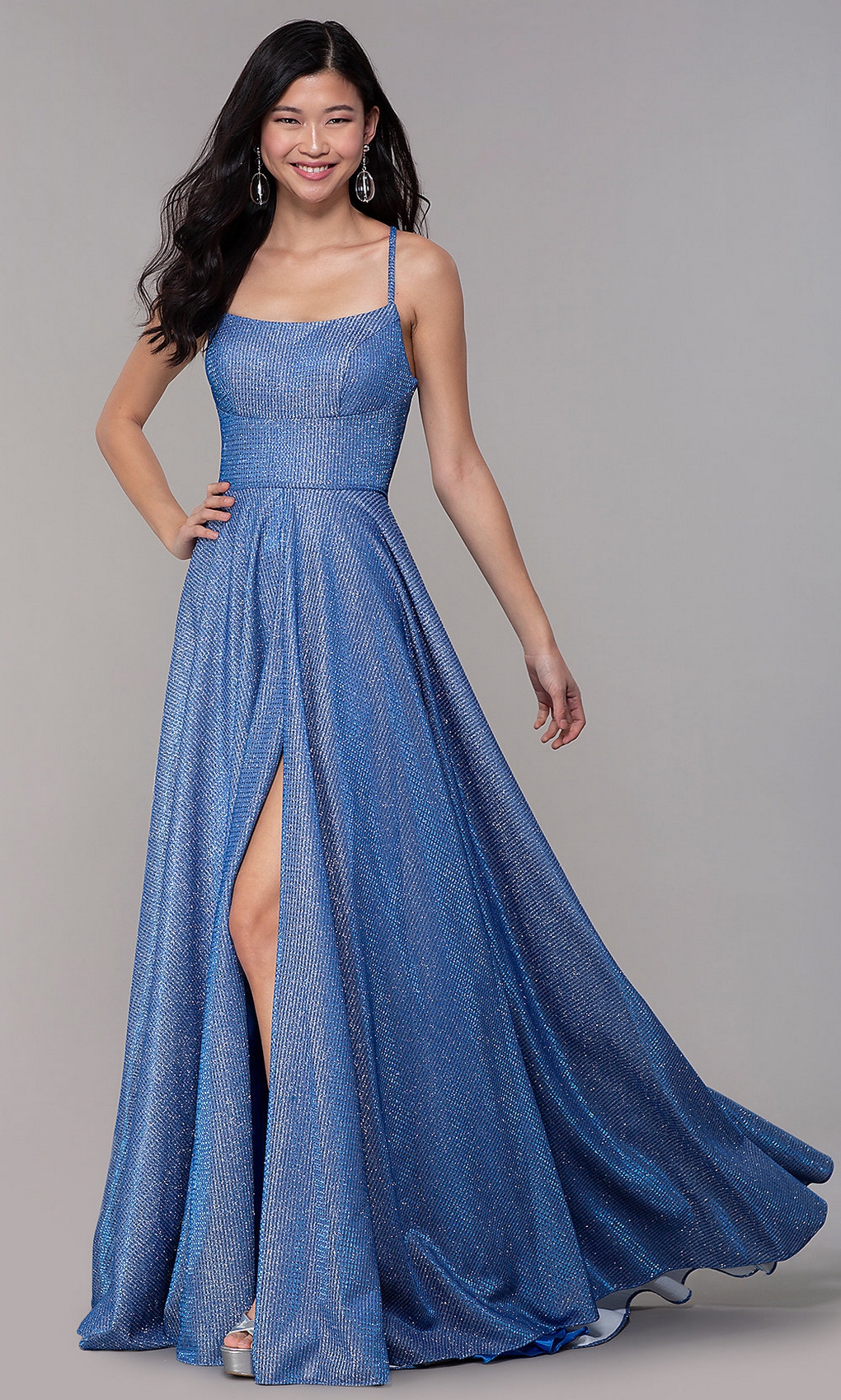 50 Gorgeous Prom Dresses You Need to See 46