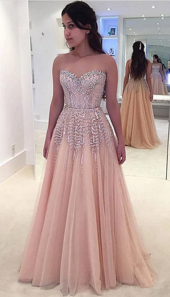 50 Gorgeous Prom Dresses You Need to See 51