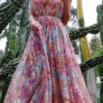 50 Summer Chic Dresses for a Wedding Guest Ideas 25