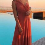 50 Summer Chic Dresses for a Wedding Guest Ideas 45