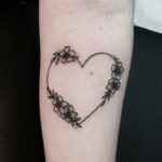 60 Adorable Simple Small heart Tattoo Ideas for Women 17