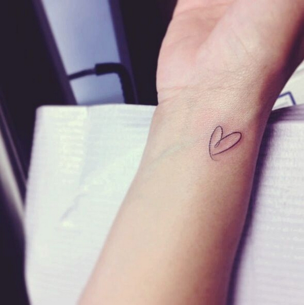 60 Adorable Simple Small heart Tattoo Ideas for Women 35 – Style Female