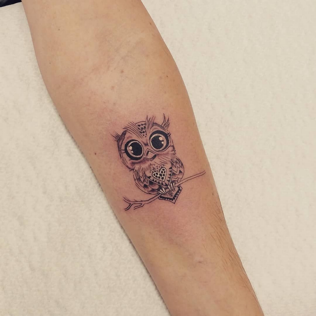 70 Cute Simple Owl Tattoos for Women 28
