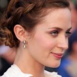 50 Cute and Easy Hairstyles for Medium Long Hair Ideas 17