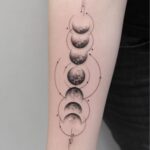 50 Geometric Sun and Moon Tattoo for Women Ideas 07