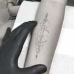50 Geometric Sun and Moon Tattoo for Women Ideas 14