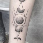 50 Geometric Sun and Moon Tattoo for Women Ideas 17