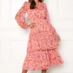 60 Elegant Chiffon Garden Floral Dress Ideas 35