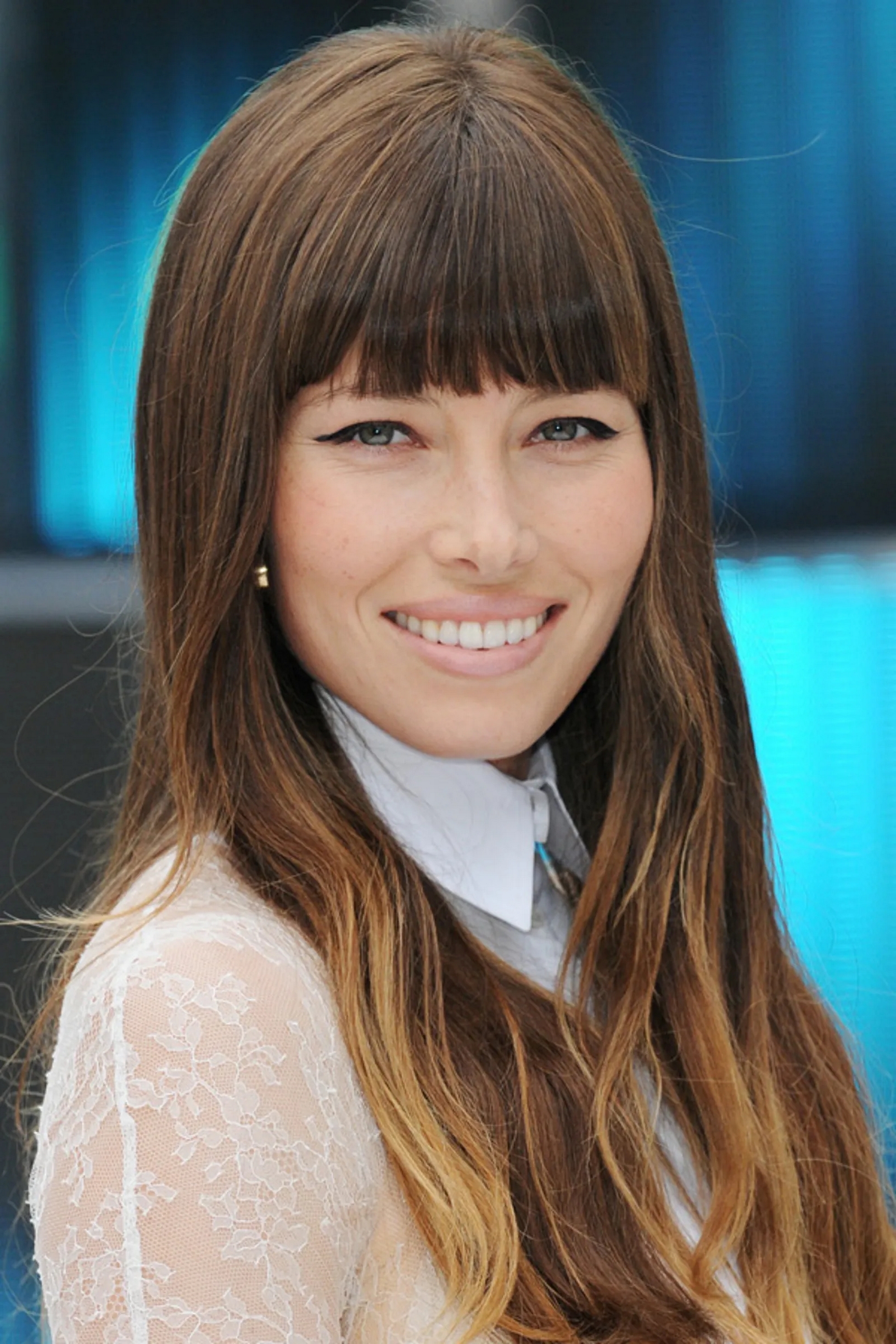 60 Most Beautiful Straight Haircuts Medium with Bangs Ideas 13