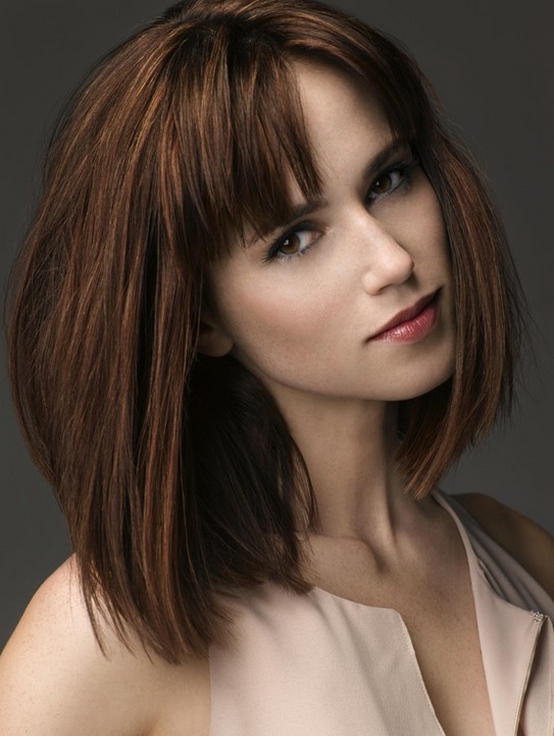60 Most Beautiful Straight Haircuts Medium with Bangs Ideas 35