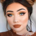 60 Simple and Gorgeous Summer Makeup Looks Ideas You Need to Try 04