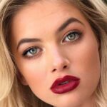 60 Simple and Gorgeous Summer Makeup Looks Ideas You Need to Try 15