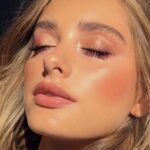 60 Simple and Gorgeous Summer Makeup Looks Ideas You Need to Try 28