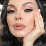 60 Simple and Gorgeous Summer Makeup Looks Ideas You Need to Try 34