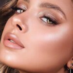 60 Simple and Gorgeous Summer Makeup Looks Ideas You Need to Try 37