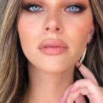 60 Simple and Gorgeous Summer Makeup Looks Ideas You Need to Try 40
