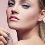 60 Simple and Gorgeous Summer Makeup Looks Ideas You Need to Try 45