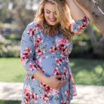 80 Cute and Modern Maternity Outfit for Summer Ideas 26