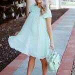 80 Cute and Modern Maternity Outfit for Summer Ideas 38