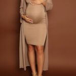 80 Cute and Modern Maternity Outfit for Summer Ideas 53