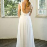 50 Romantic and Elegant Wedding Dresses Vintage Style Ideas 40