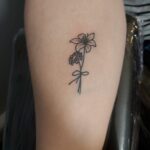 70 Meaningful Lily Tattoo Designs for Women Ideas 06
