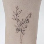 70 Meaningful Lily Tattoo Designs for Women Ideas 12