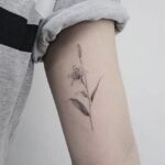 70 Meaningful Lily Tattoo Designs for Women Ideas 22