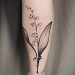 70 Meaningful Lily Tattoo Designs for Women Ideas 37