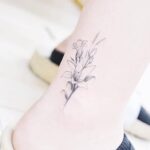 70 Meaningful Lily Tattoo Designs for Women Ideas 38