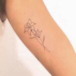 70 Meaningful Lily Tattoo Designs for Women Ideas 48