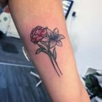 70 Meaningful Lily Tattoo Designs for Women Ideas 49