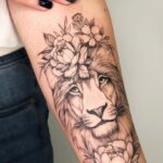 60 Stunning Lioness Tattoos for Women Ideas 28