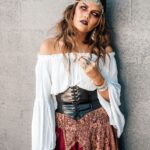 60 Unique Halloween Costumes for Women Ideas 21