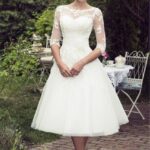 70 Vintage Style Short Wedding Dresses Ideas 06