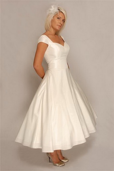 70 Vintage Style Short Wedding Dresses Ideas 07