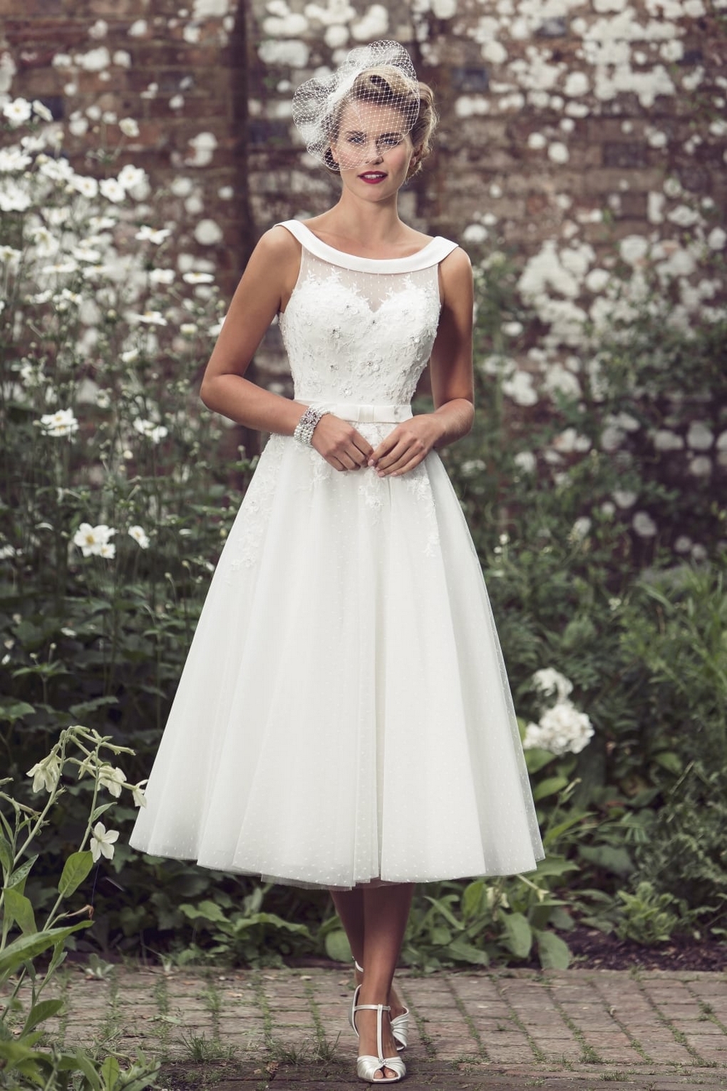 70 Vintage Style Short Wedding Dresses Ideas 16