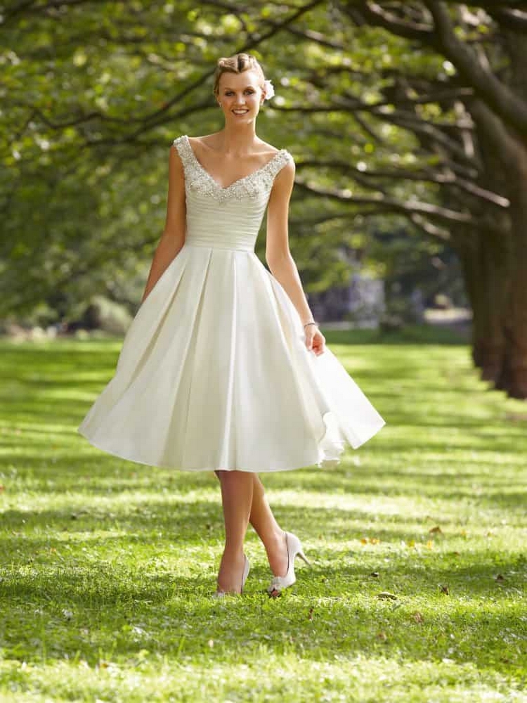 70 Vintage Style Short Wedding Dresses Ideas 23