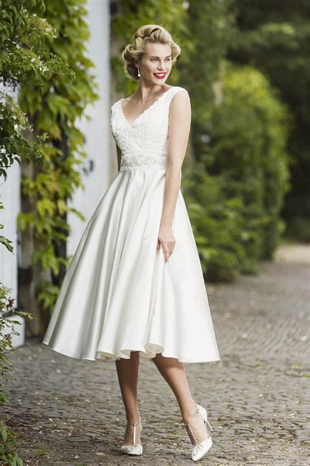 70 Vintage Style Short Wedding Dresses Ideas 31