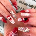 40 Beautiful Christmas Nail Design for Women Ideas 05
