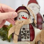 40 Creative Christmas Crafts to Make at Home 18