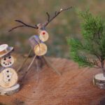 40 Creative Christmas Crafts to Make at Home 22