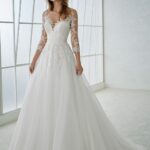 45 Simple Fall Wedding Dress You Need to Try 43